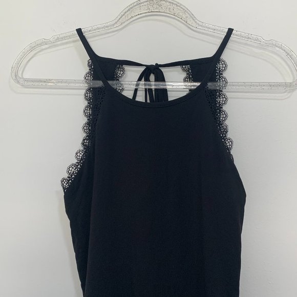 NEW Superdown Lina black open back lace trim dress Size Small - Picture 7 of 11